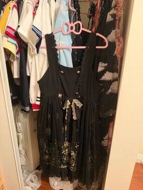 Lolita Kawaii Black Lace-Trimmed Midi Dress with Gold Motif